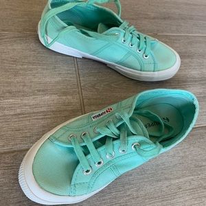 Superga shoe in mint green / aqua